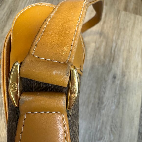 Vintage GUCCI Silk Jacquard Crossbody Bag - Picture 10 of 14